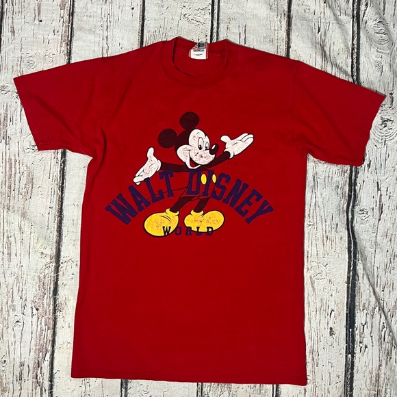 Walt Disney World Vintage Mickey Mouse Cartoon Red Crewneck Florida Tshirt - Picture 1 of 5